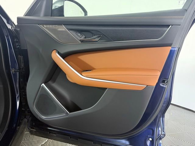 New 2026 Jaguar F-PACE R-Dynamic S image 17