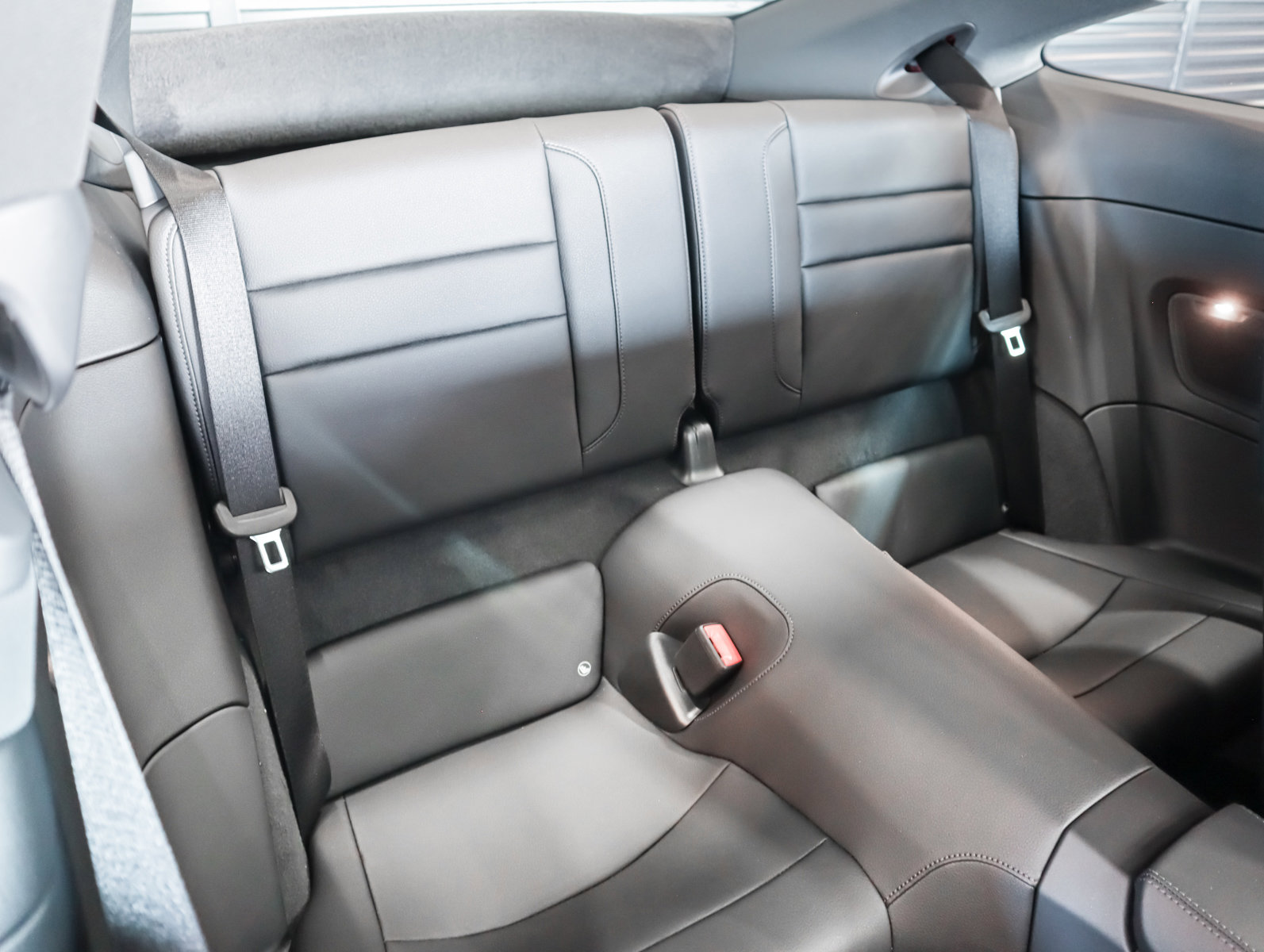 Used 2025 Porsche 911 Carrera S image 6