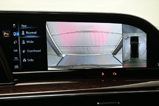 Used 2023 Cadillac Escalade ESV Sport Platinum w/ LPO, ONYX Package AWD/4WD image 21