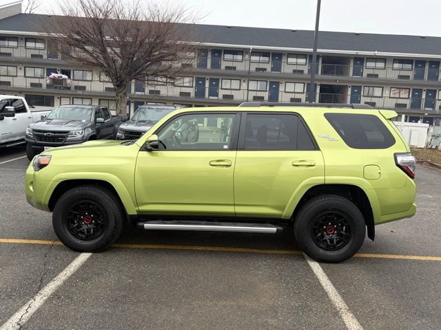 Used 2023 Toyota 4Runner TRD Off-Road Premium w/ Off Road Premium Plus Package image 4