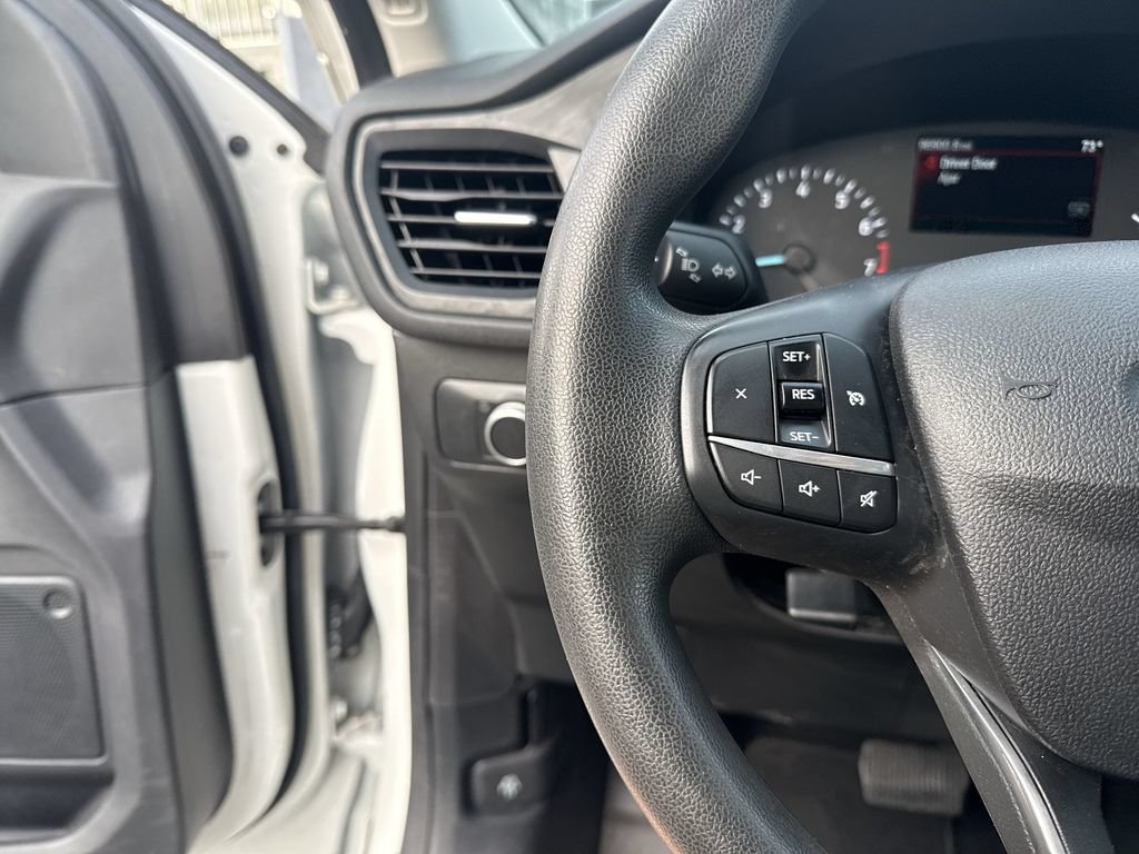 Used 2022 Ford Escape SE w/ SE Sport Appearance Package AWD/4WD image 15