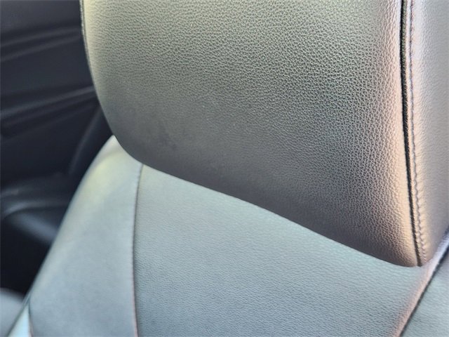 Used 2022 Ford Edge Titanium image 16