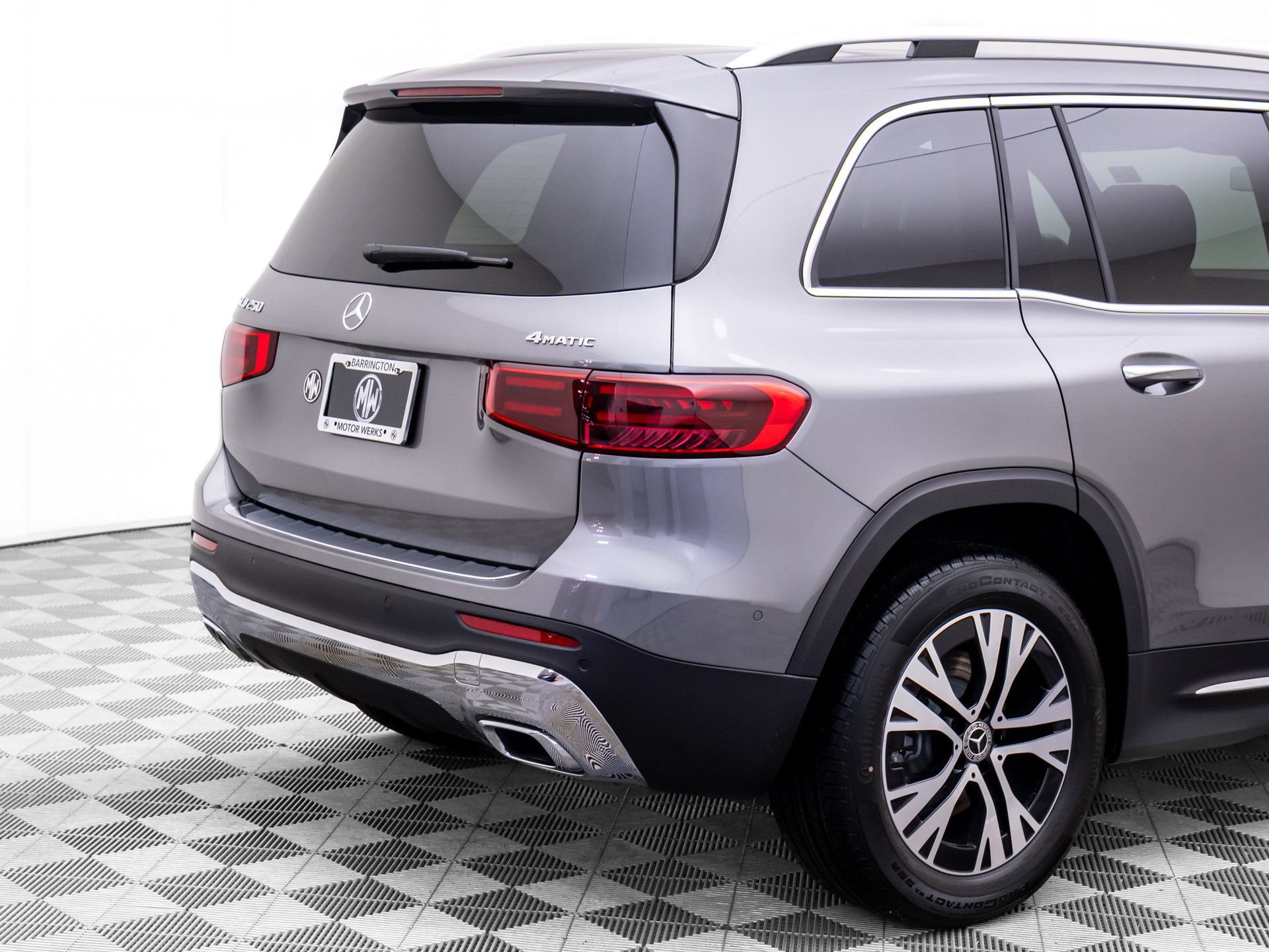 New 2026 Mercedes-Benz GLB 250 4MATIC image 38