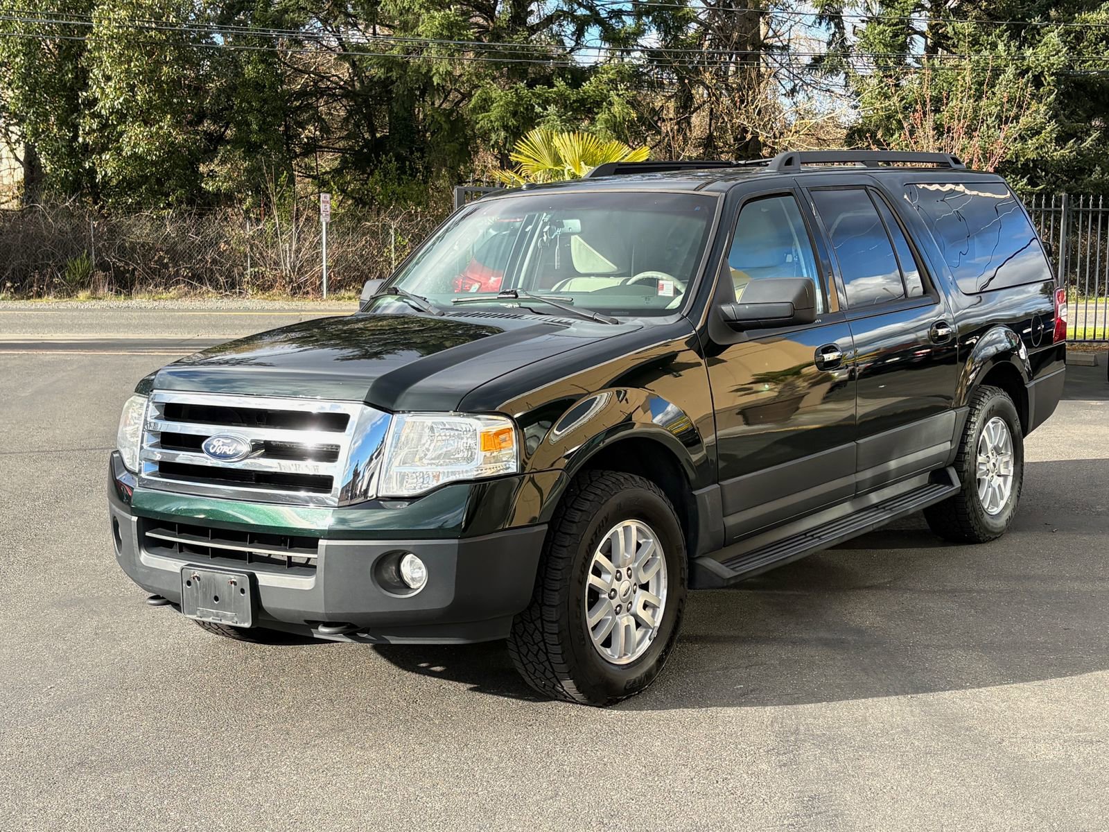 Used 2014 Ford Expedition EL XL image 3