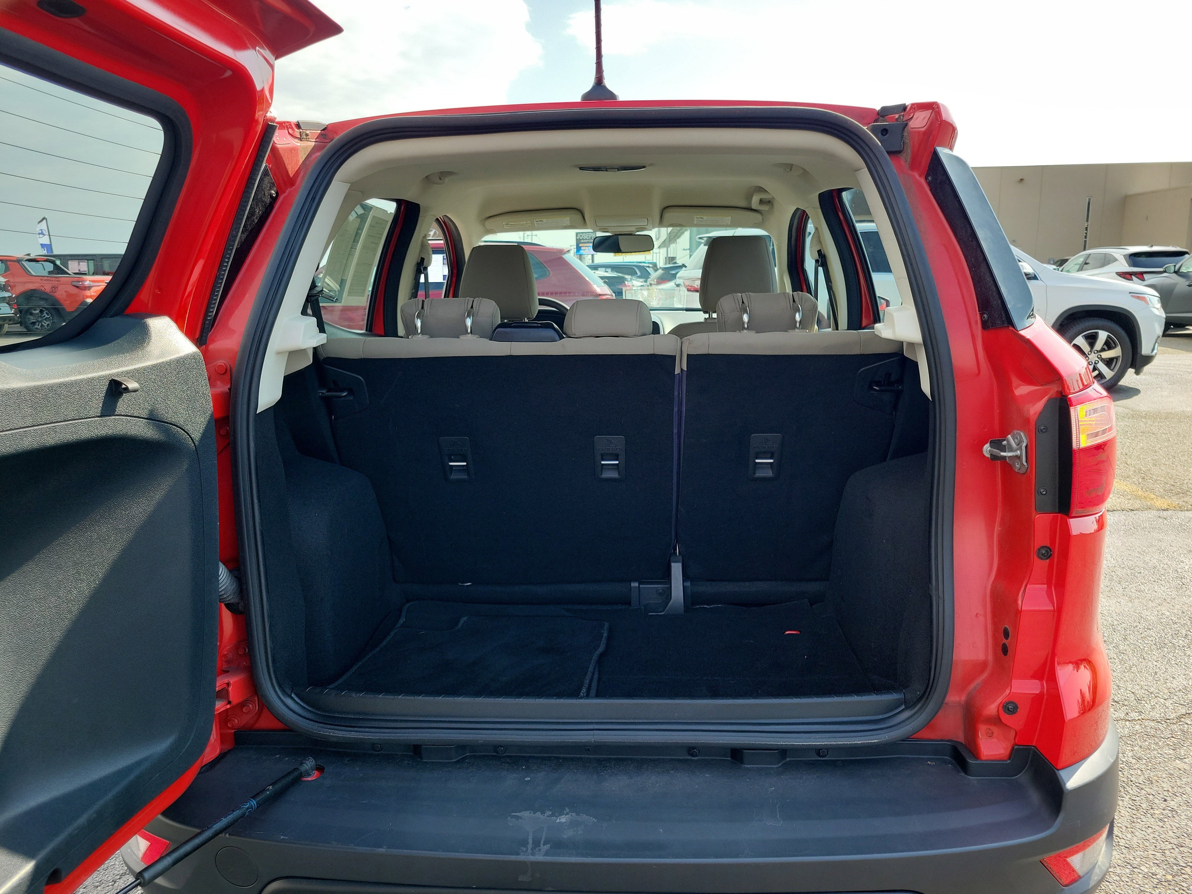 Used 2021 Ford EcoSport S image 8