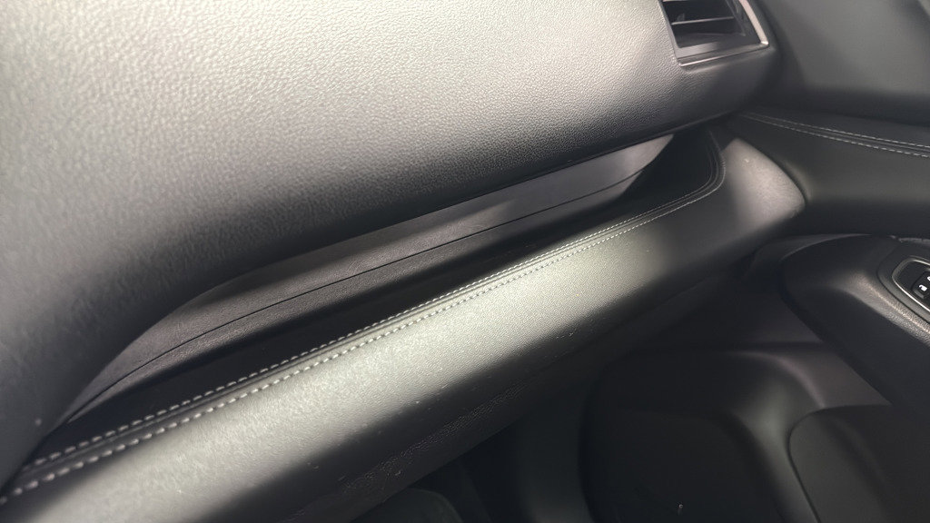 Certified 2023 Subaru Ascent Limited w/ Technology Package image 32