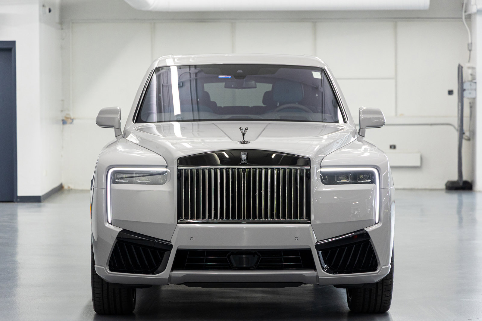 Certified 2026 Rolls-Royce Cullinan Black Badge image 8
