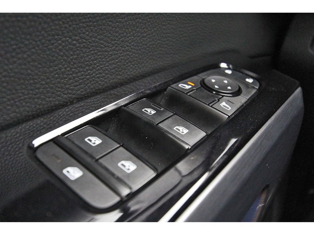 Used 2023 Nissan Pathfinder SL FWD image 21