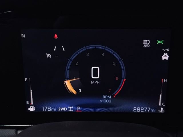 Used 2025 Chevrolet TrailBlazer LT image 24