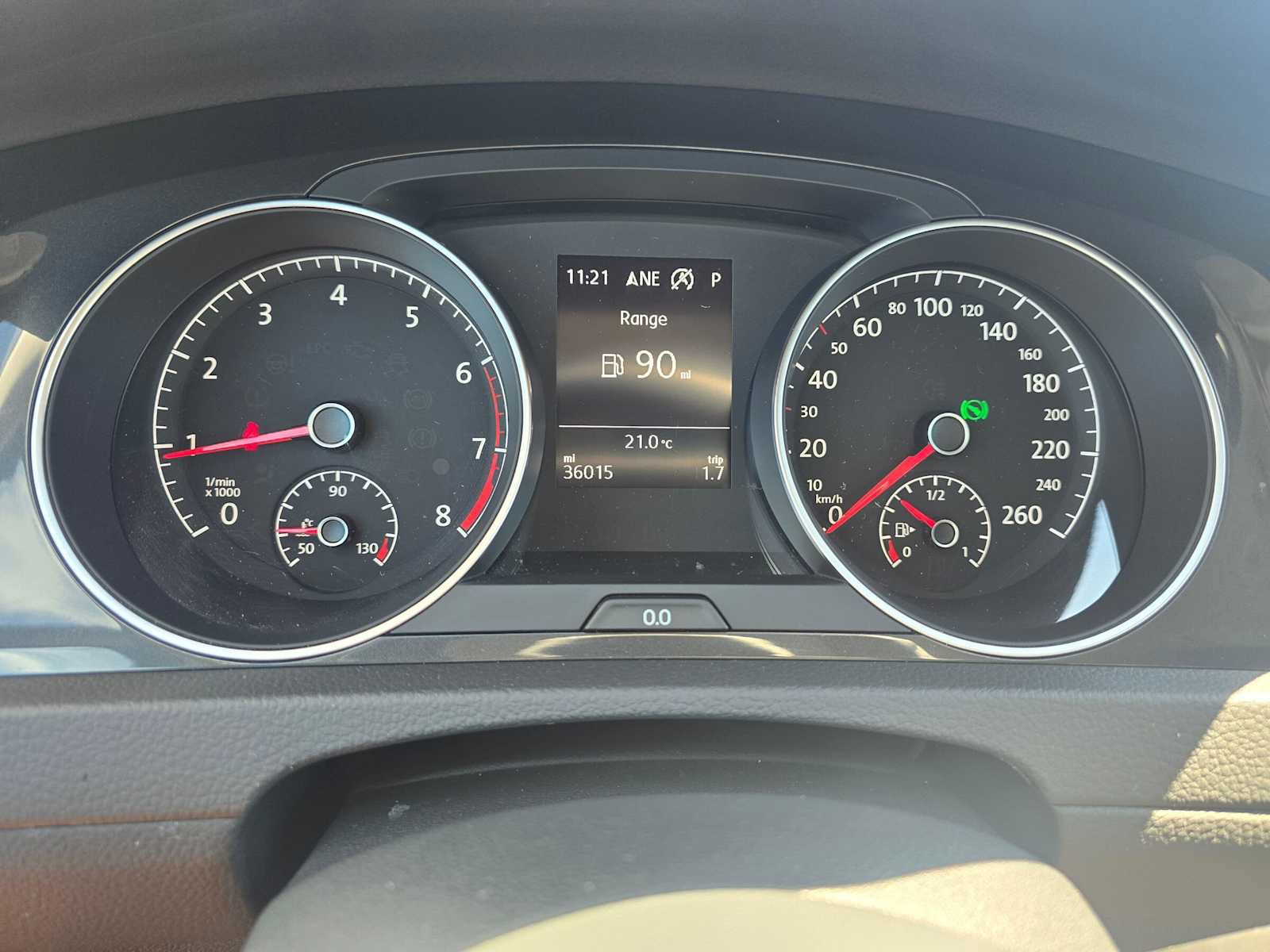 Used 2019 Volkswagen Golf S FWD image 25