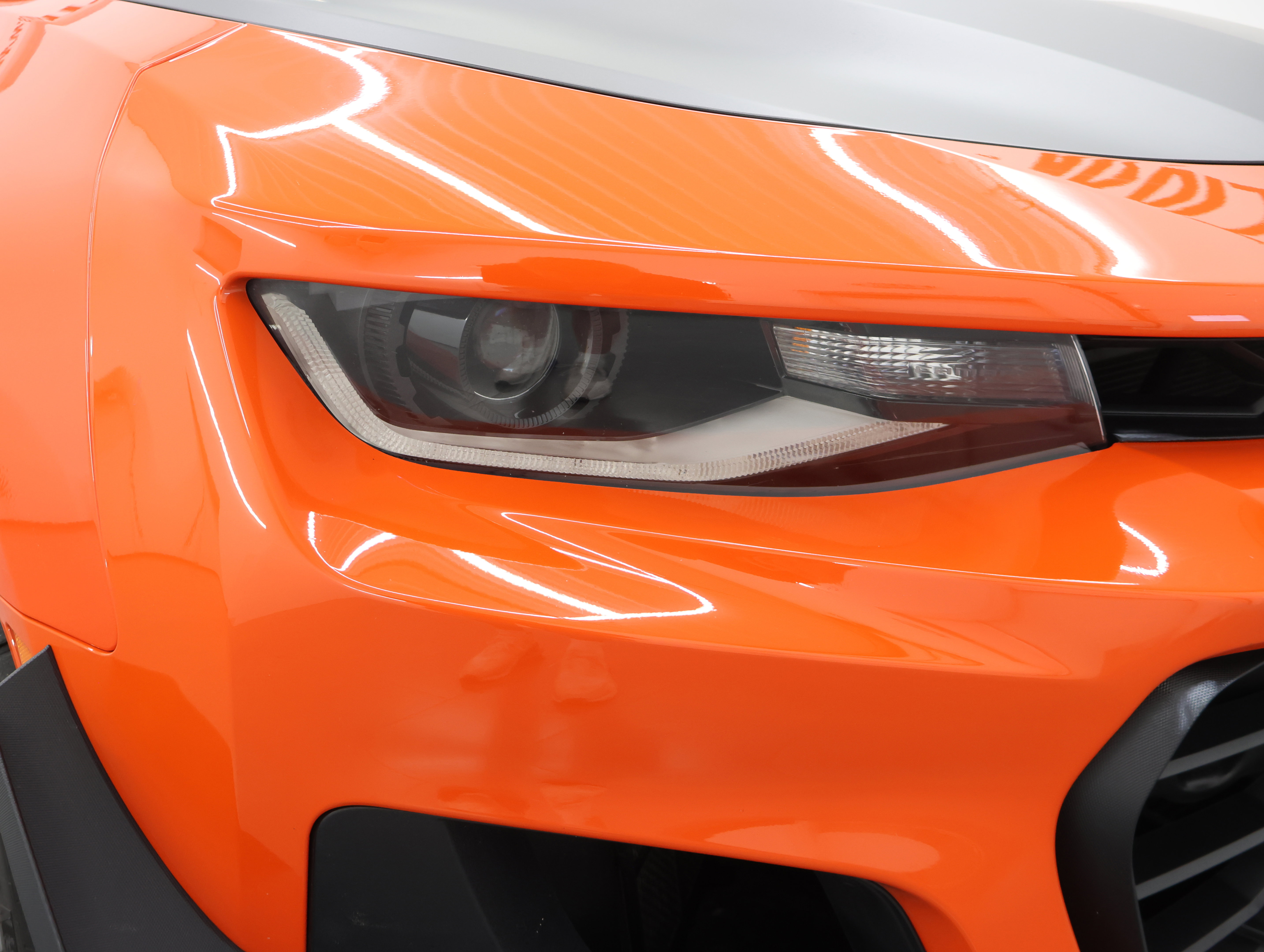 Used 2021 Chevrolet Camaro ZL1 RWD image 22