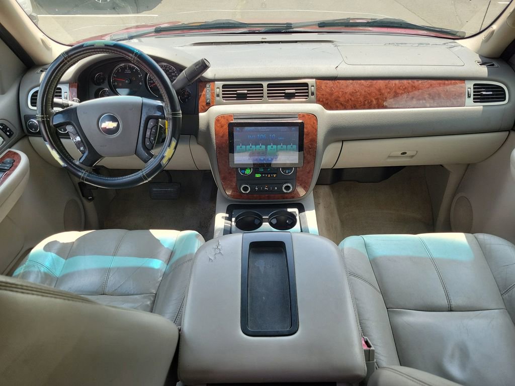 Used 2007 Chevrolet Avalanche LT w/ LT Preferred Equipment Group AWD/4WD image 10