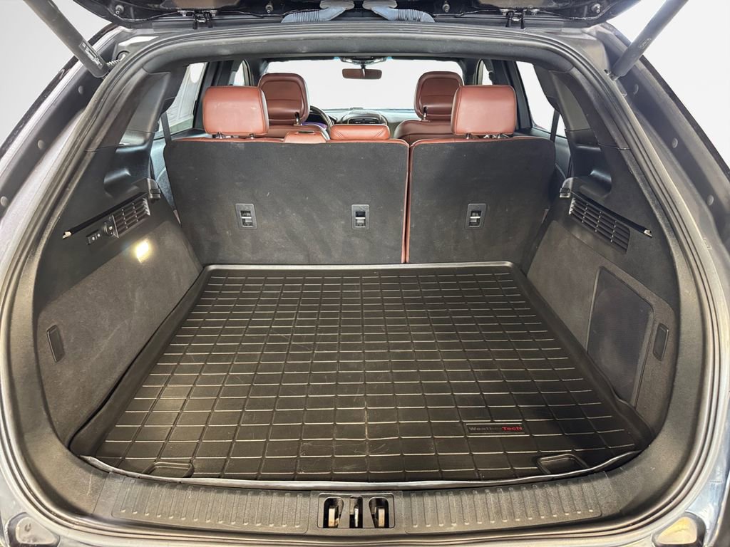 Used 2020 Lincoln Nautilus Reserve AWD/4WD image 25