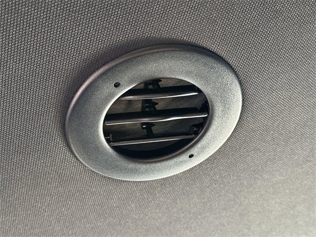 Used 2024 GMC Yukon XL AT4 w/ Technology Package image 20