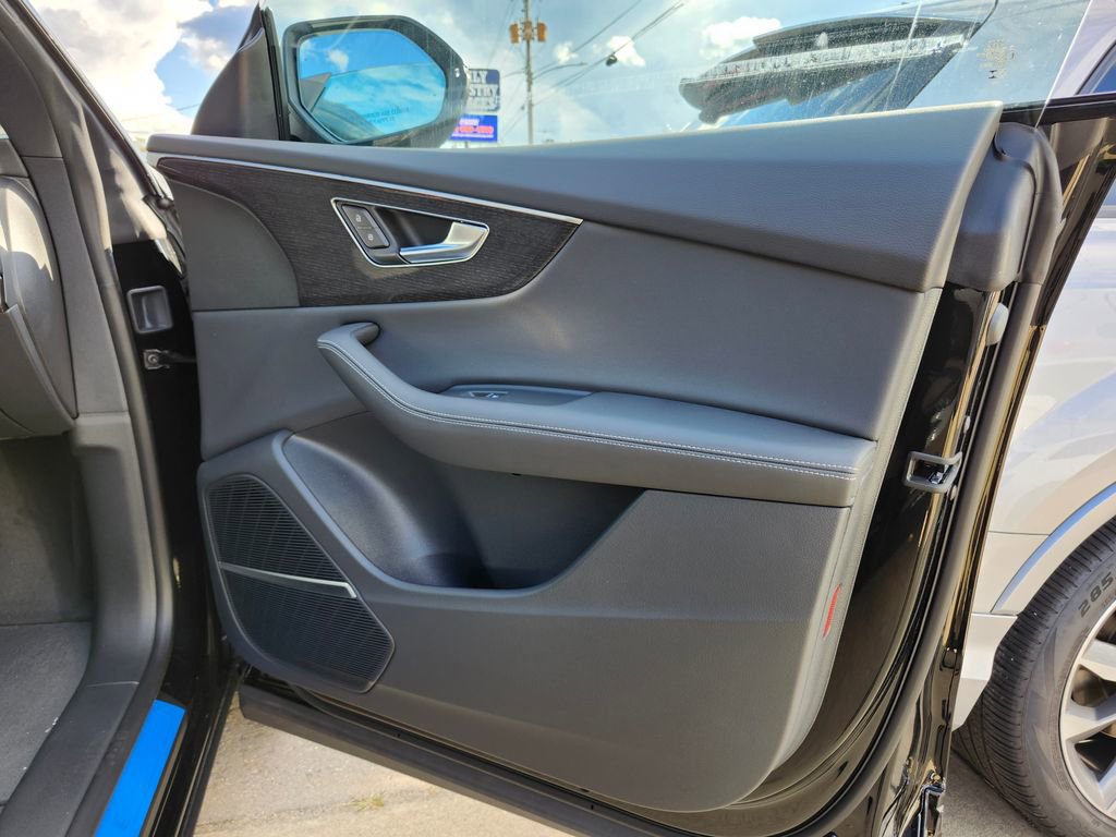 New 2026 Audi Q8 Premium Plus image 16