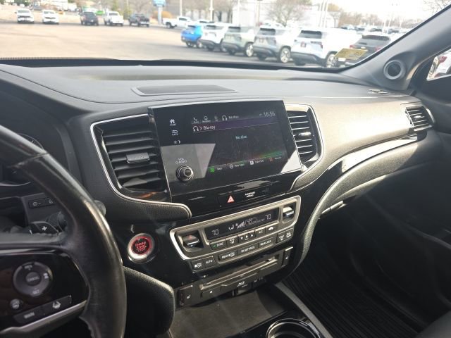 Used 2021 Honda Pilot Touring image 23