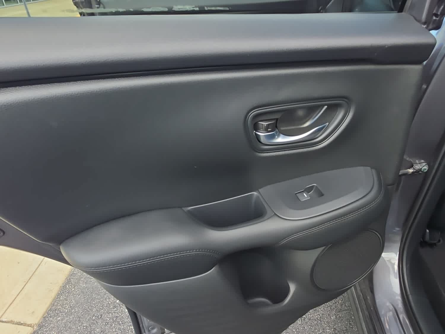 Certified 2026 Honda HR-V LX image 37