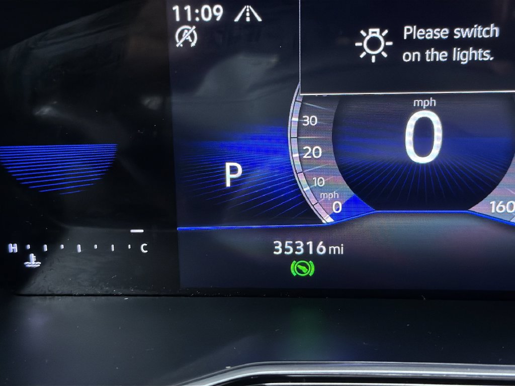 Used 2024 Volkswagen Jetta SE FWD image 26