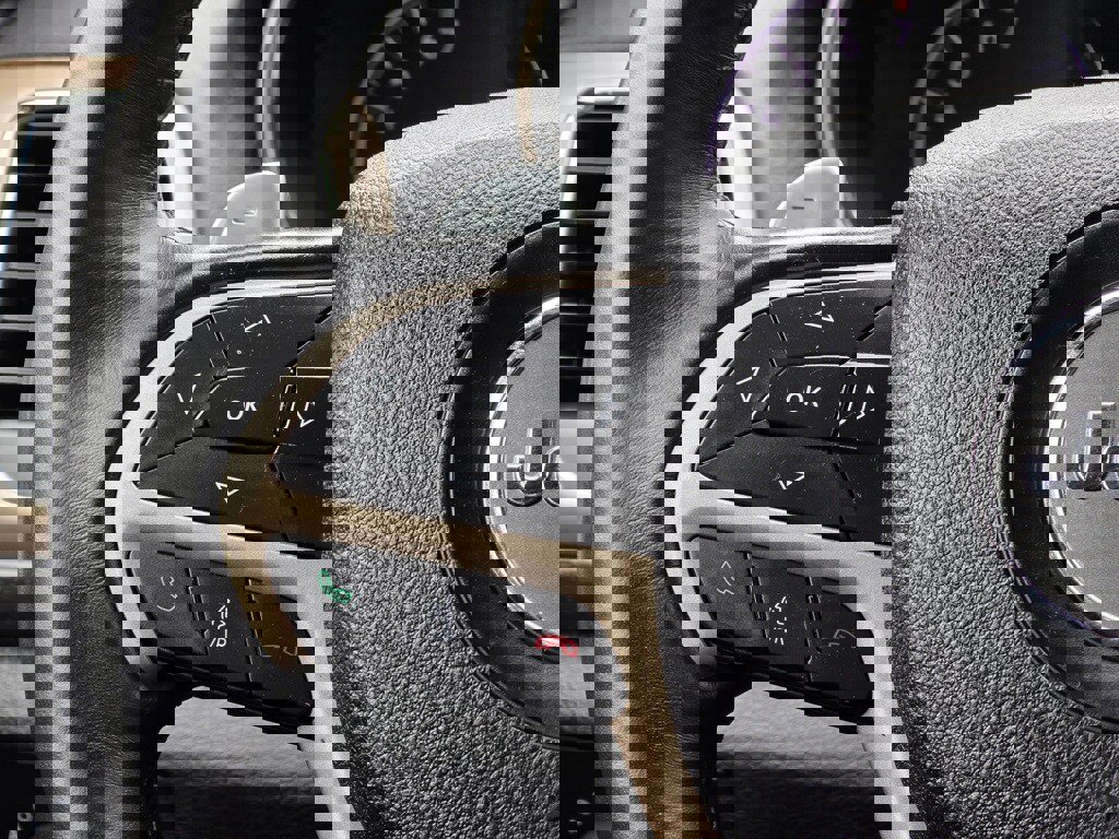 Used 2017 Jeep Grand Cherokee Laredo w/ Quick Order Package 23E image 20