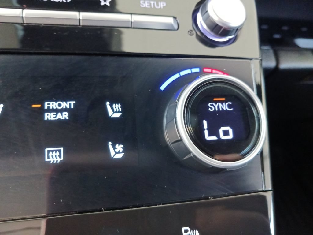 Used 2024 Hyundai Santa Fe Calligraphy AWD/4WD image 26