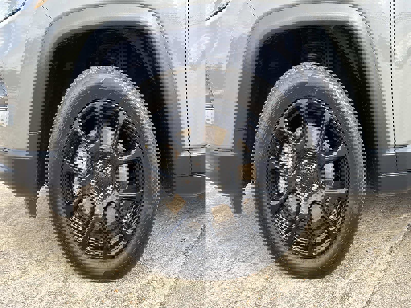 Used 2023 Jeep Compass Altitude w/ Sun and Sound Group image 4