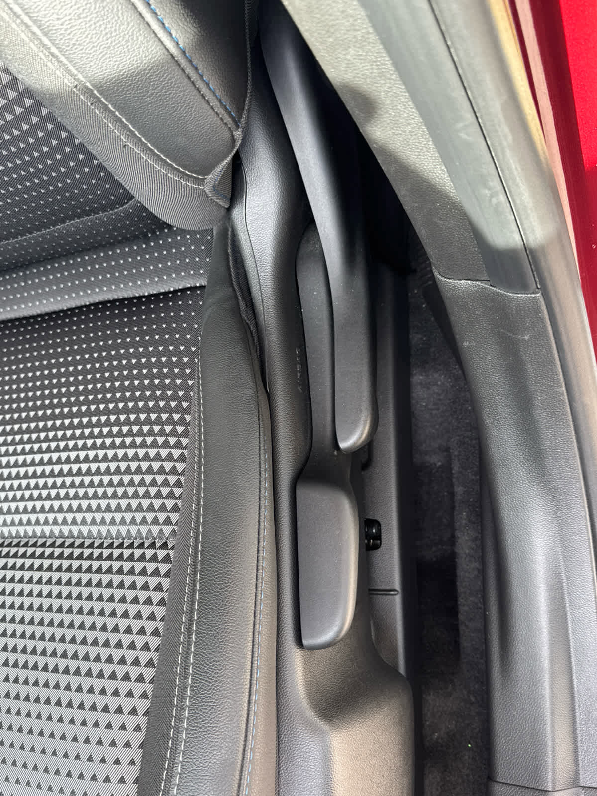 Certified 2025 Chevrolet Trax LT w/ LT Convenience Package image 11