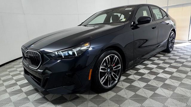 New 2027 BMW 530i xDrive AWD/4WD image 3