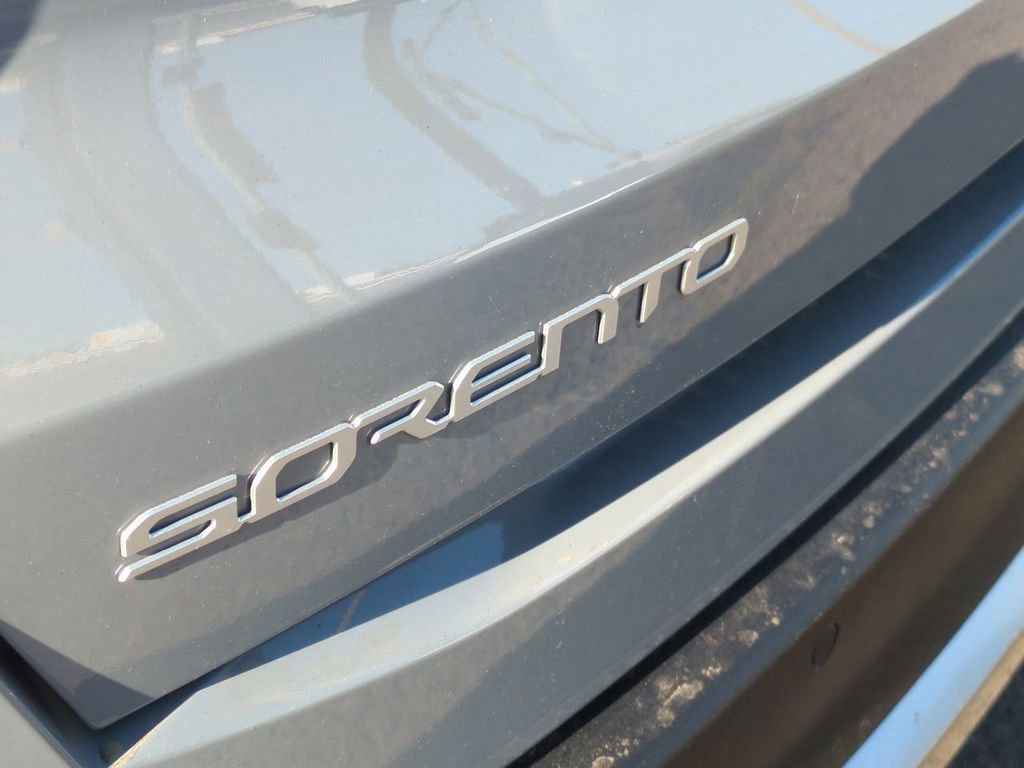 New 2026 Kia Sorento LX image 32