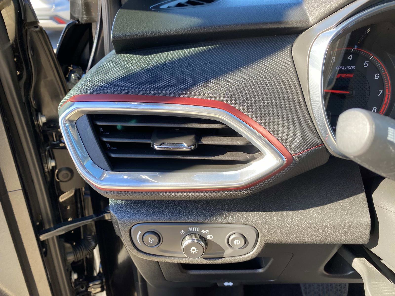 Used 2023 Chevrolet TrailBlazer RS image 21