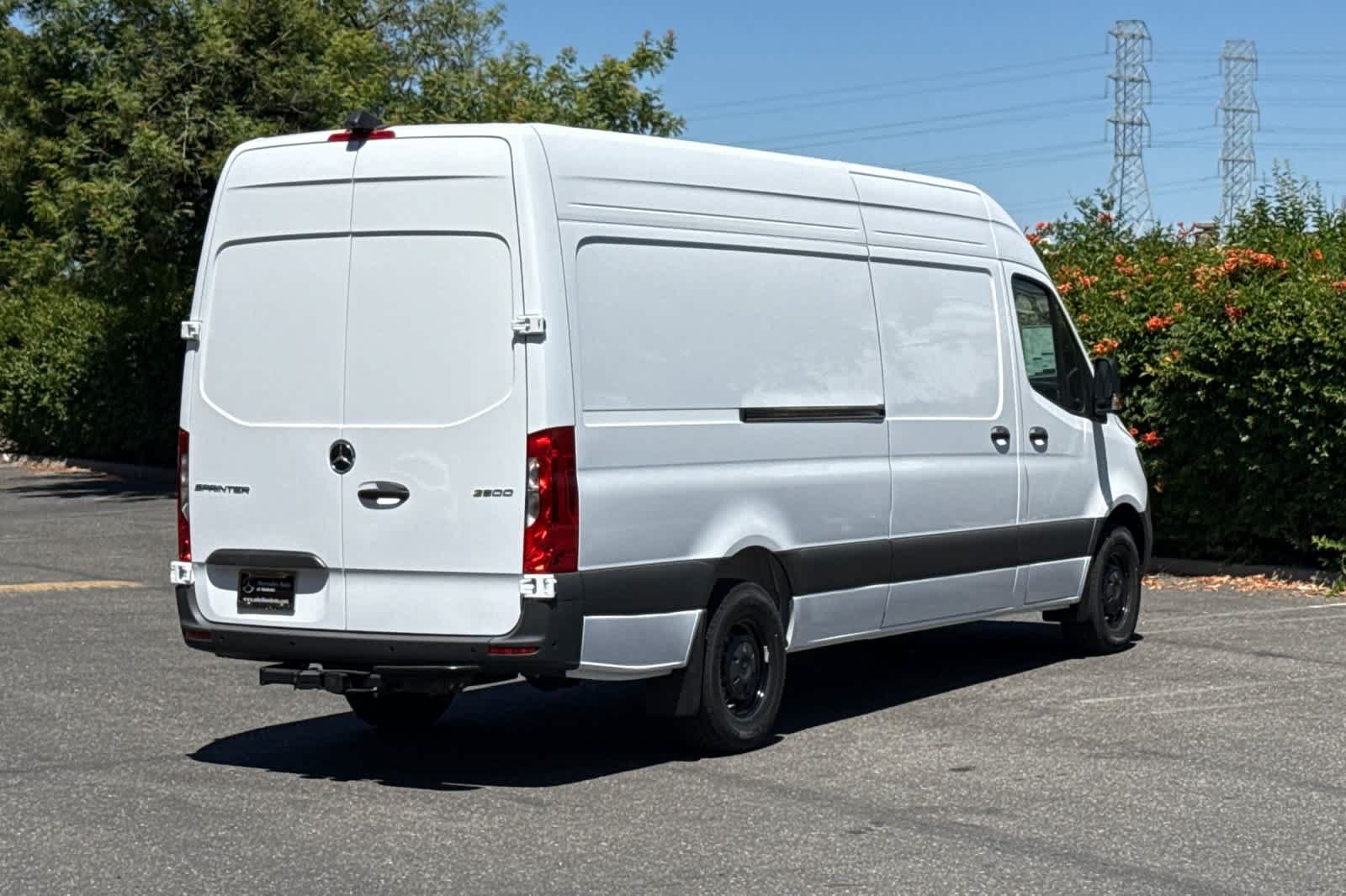 New 2026 Mercedes-Benz Sprinter 2500 image 3
