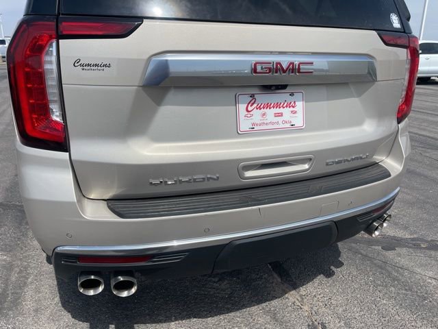 Used 2021 GMC Yukon Denali w/ Denali Ultimate Package image 12