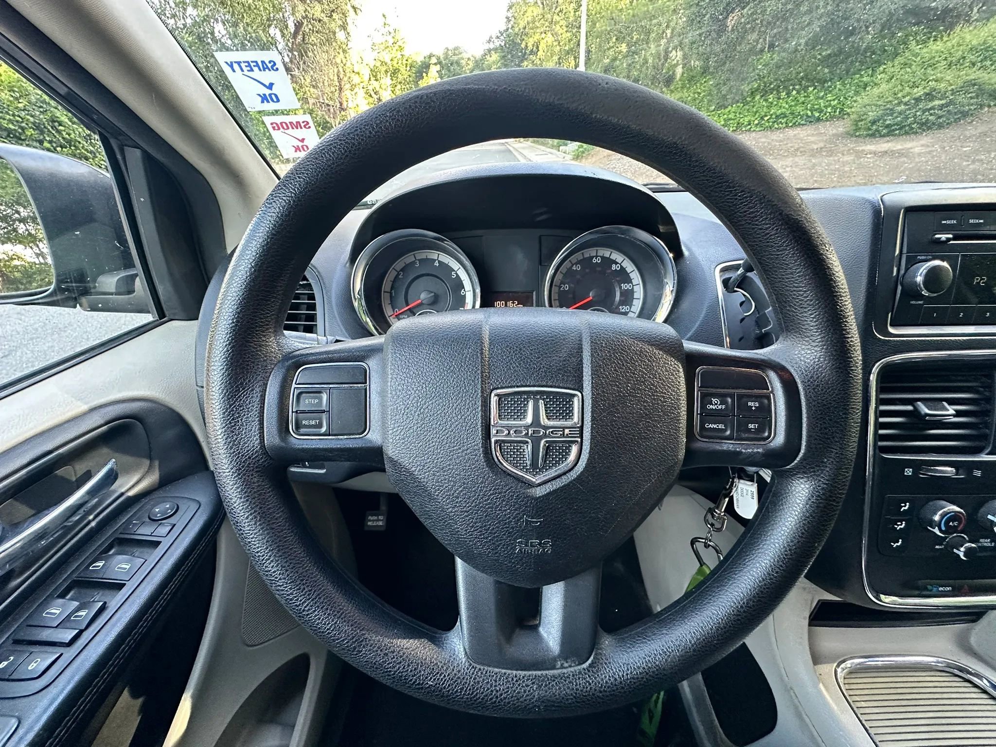 Used 2014 Dodge Grand Caravan SXT image 22