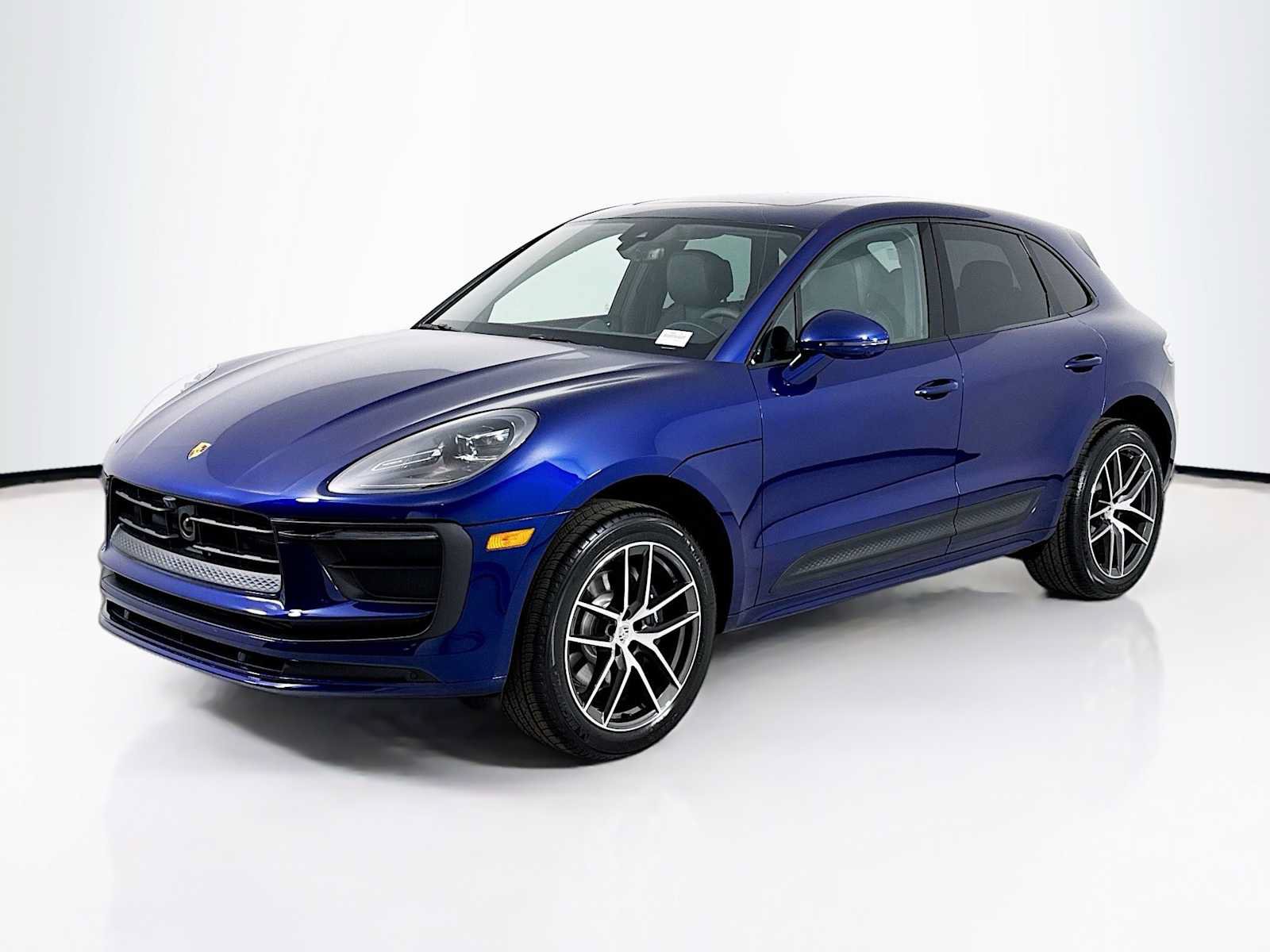New 2026 Porsche Macan AWD/4WD image 1