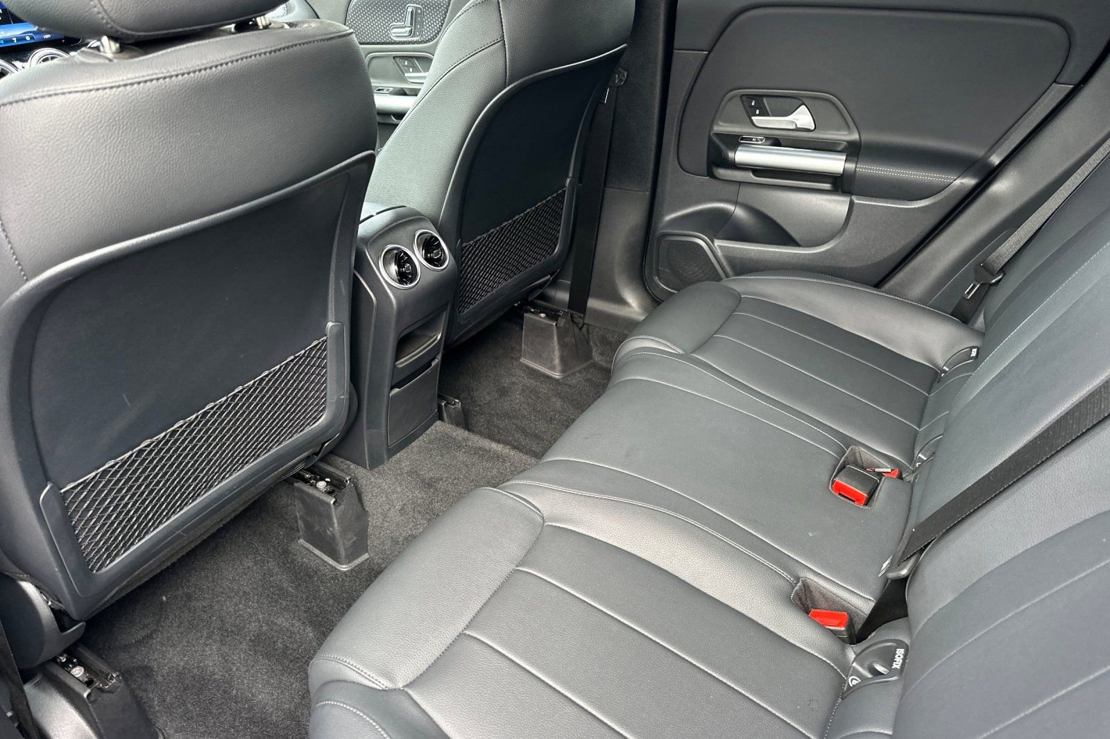 Certified 2025 Mercedes-Benz GLA 250 image 13