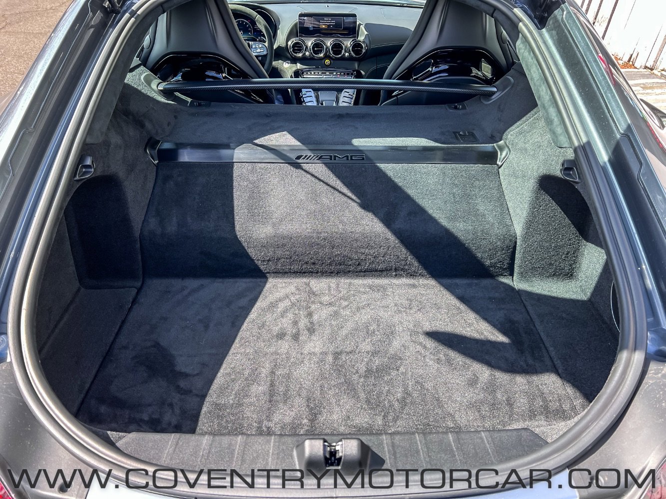 Used 2020 Mercedes-Benz AMG GT R image 23