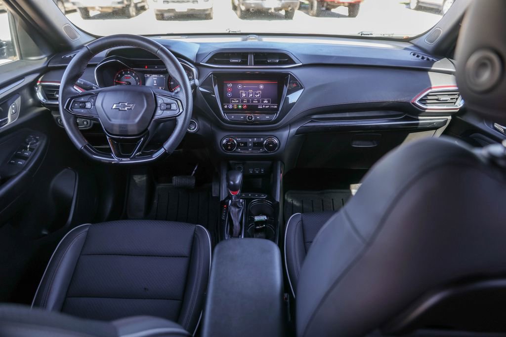 Used 2021 Chevrolet TrailBlazer RS w/ Convenience Package image 26