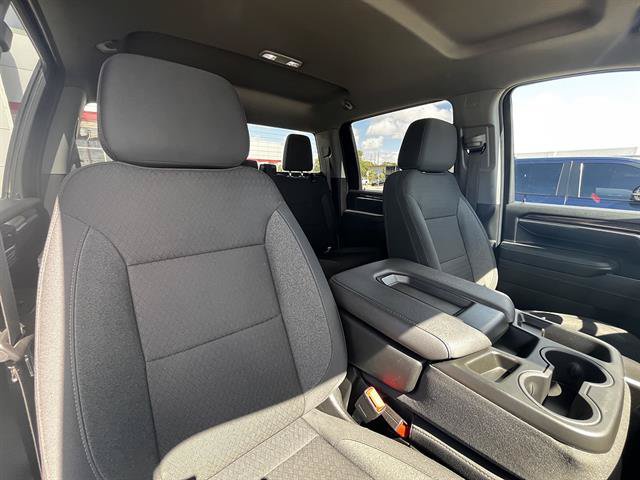 Used 2025 Chevrolet Silverado 2500 LT w/ Safety Package AWD/4WD image 9
