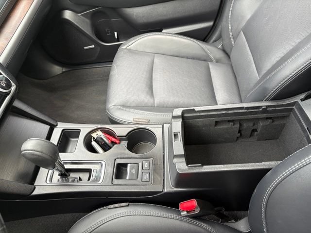 Used 2019 Subaru Outback 2.5i Limited AWD/4WD image 22