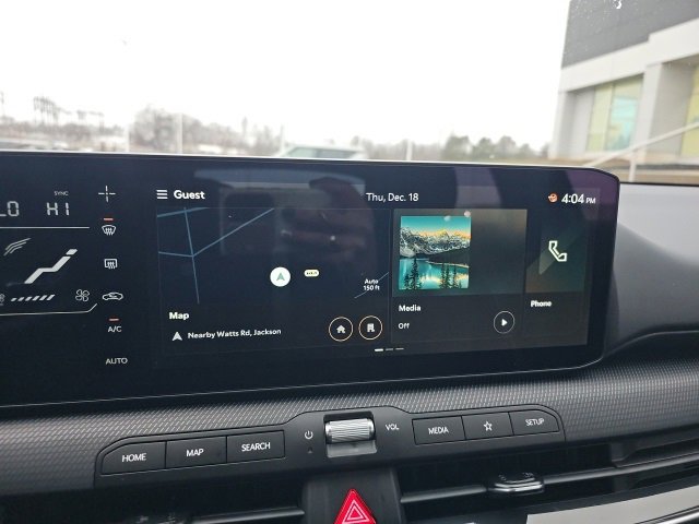 New 2025 Kia K4 GT-Line w/ GT-Line Sunroof Package image 13