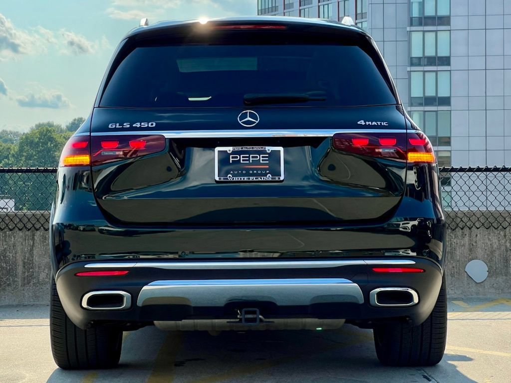 Certified 2025 Mercedes-Benz GLS 450 4MATIC image 6