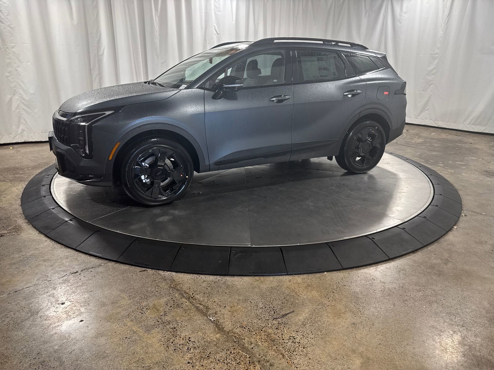 New 2026 Kia Sportage X-Line image 3