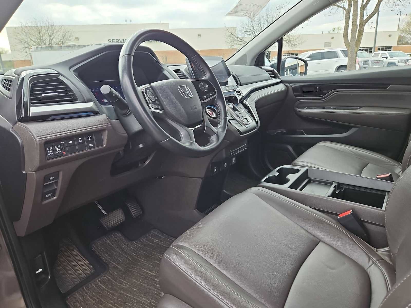 Used 2022 Honda Odyssey Touring image 10