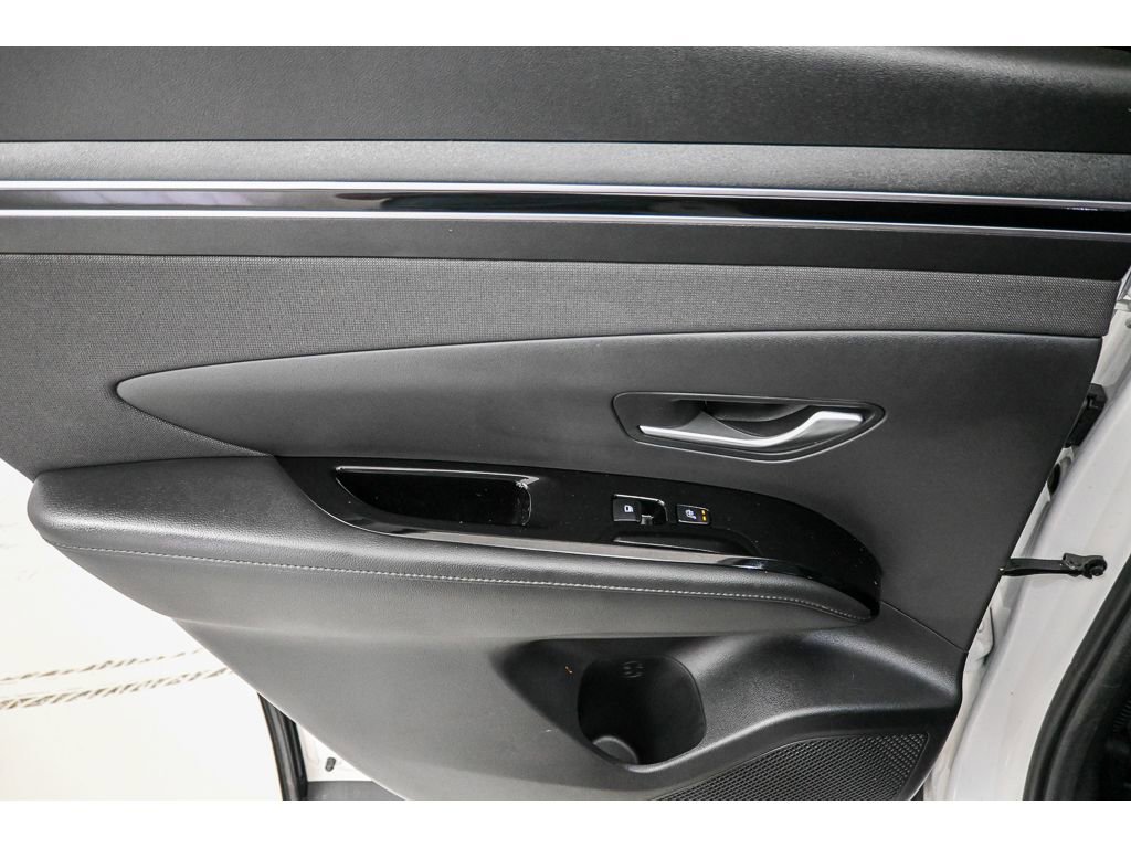 Used 2023 Hyundai Tucson Limited image 22
