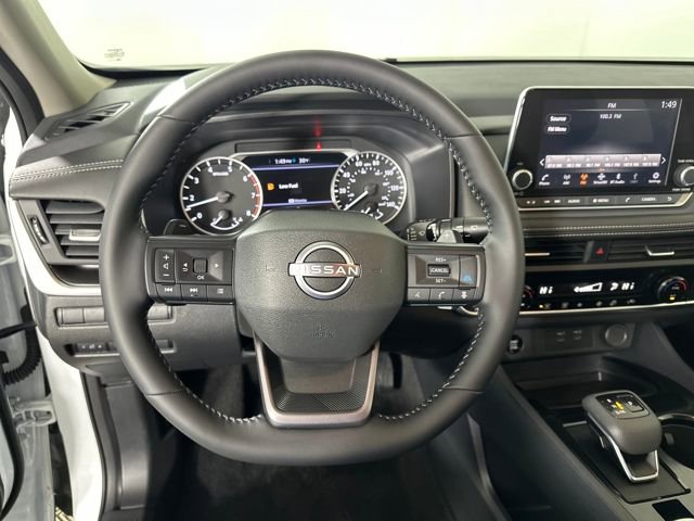 Certified 2025 Nissan Rogue SV image 14