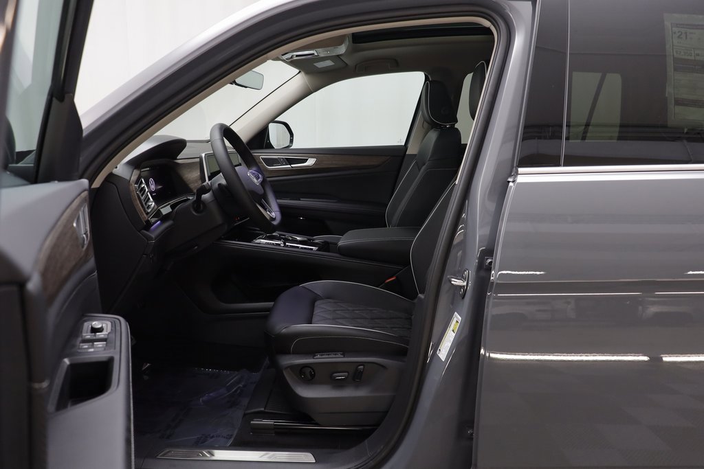 New 2026 Volkswagen Atlas SEL Premium R-Line image 6