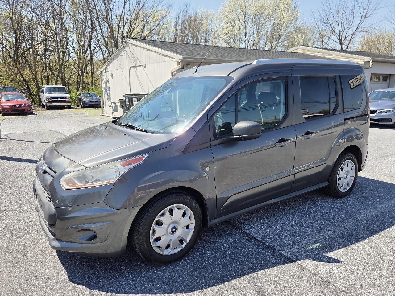 Used 2018 Ford Transit Connect XLT image 7