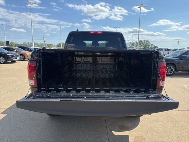 Used 2022 RAM 1500 Classic Warlock w/ Electronics Group AWD/4WD image 6