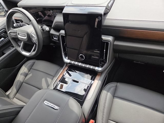 New 2026 GMC Yukon Denali w/ Advanced Technology Package AWD/4WD image 28