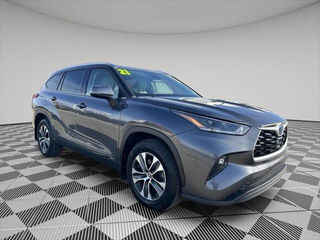 Certified 2021 Toyota Highlander XLE
