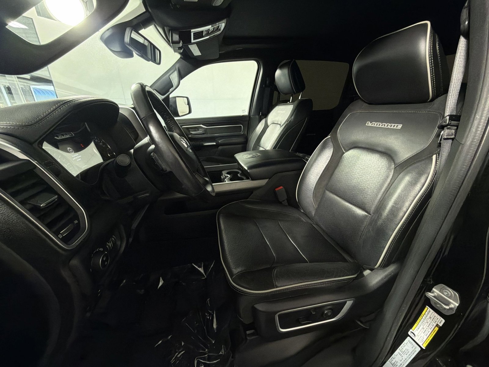 Used 2020 RAM 1500 Laramie image 13